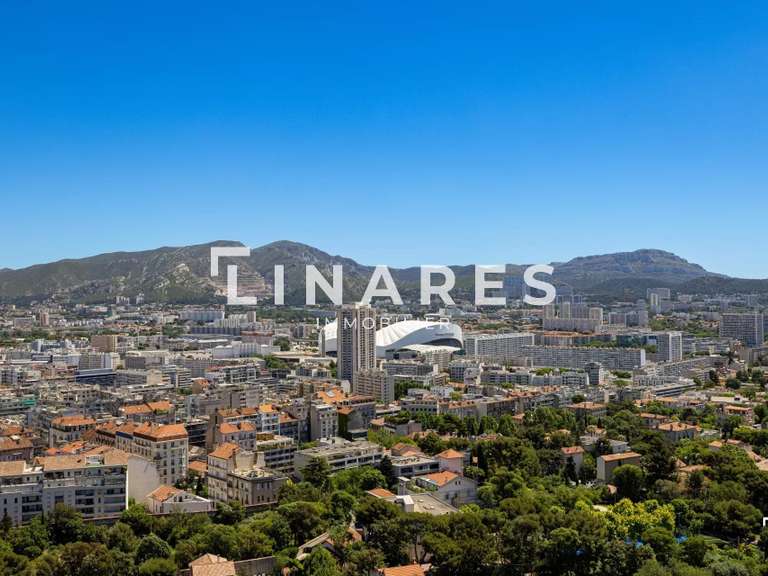 Appartement Marseille 8e - 3 chambres - 108m²
