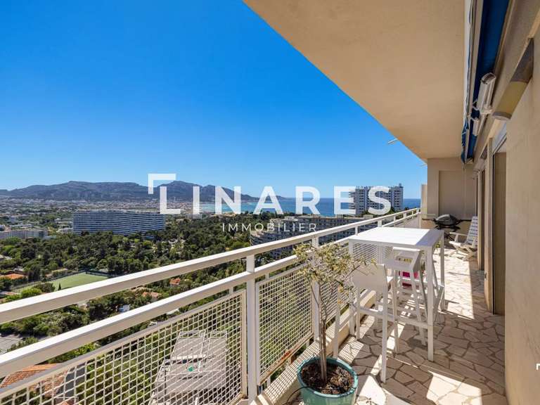Appartement Marseille 8e - 3 chambres - 108m²