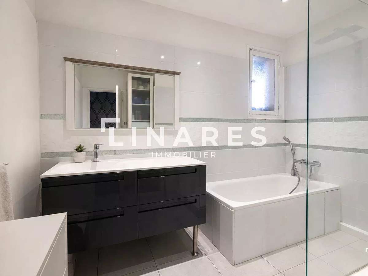 Appartement Marseille 8e