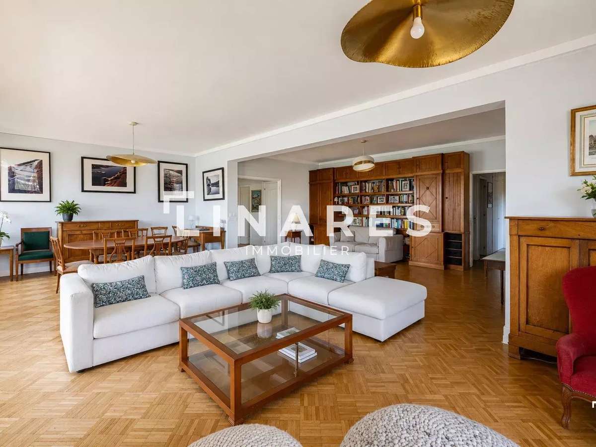 Appartement Marseille 8e