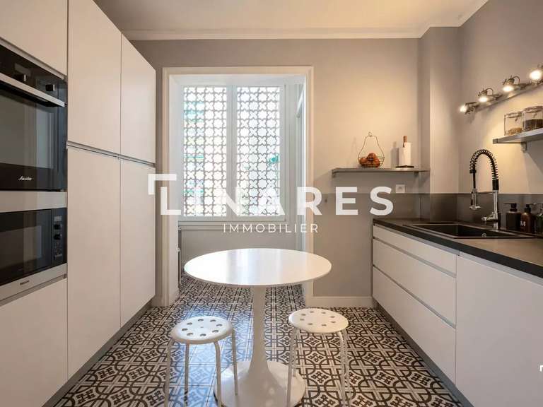 Appartement Marseille 8e - 5 chambres - 195m²