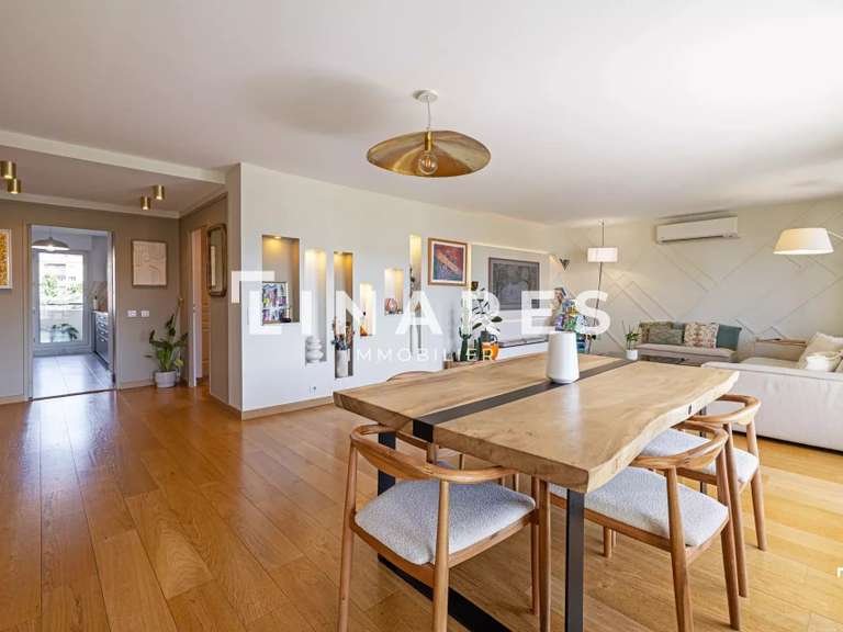 Appartement Marseille 8e - 3 chambres - 133m²