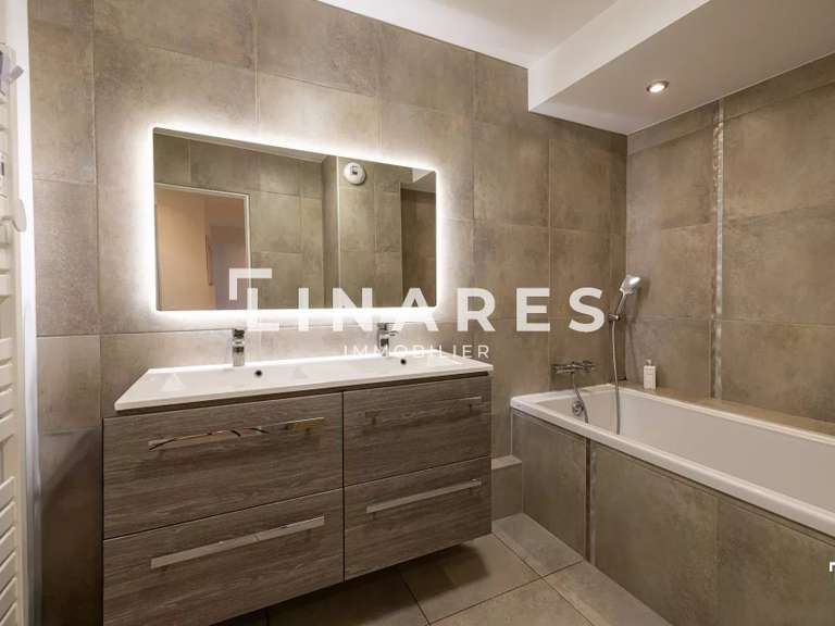 Appartement Marseille 8e - 3 chambres - 133m²
