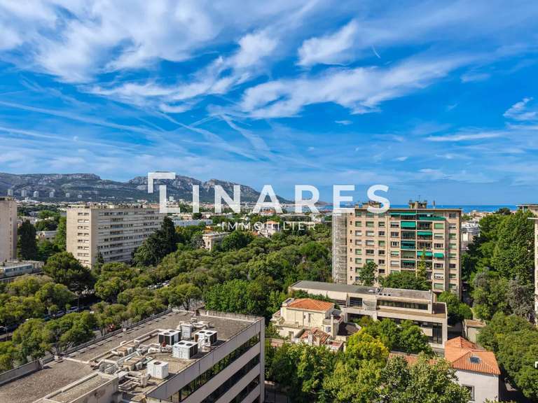 Appartement Marseille 8e - 3 chambres - 95m²