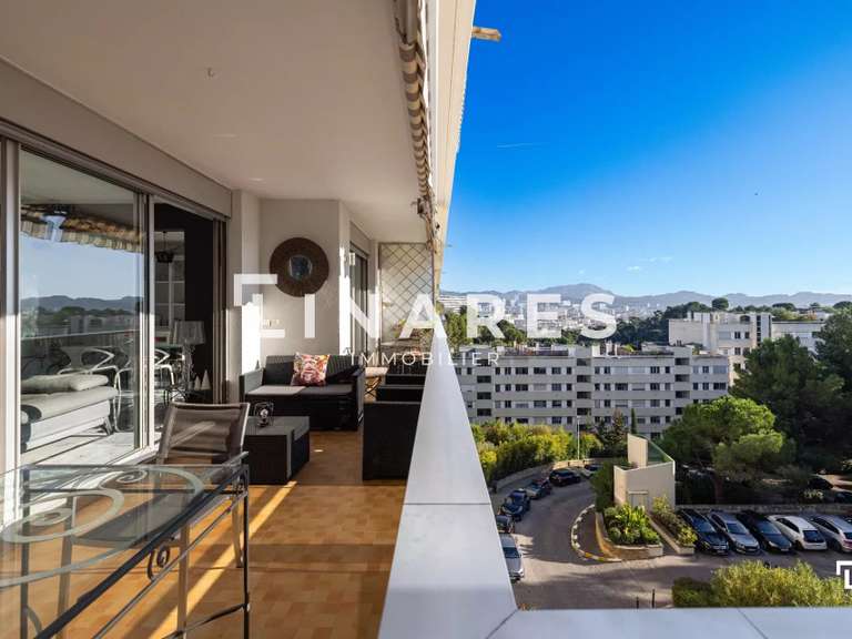 Appartement Marseille 8e - 2 chambres - 147m²
