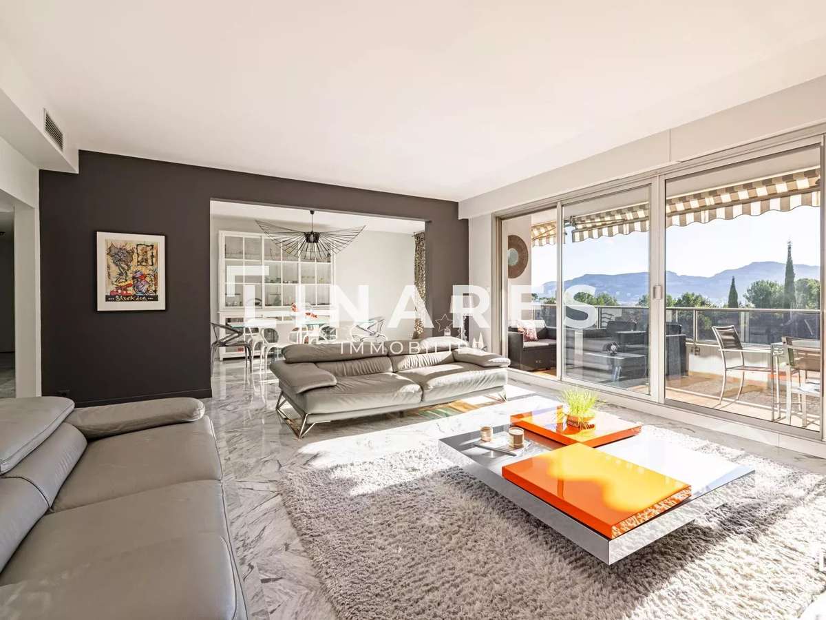 Appartement Marseille 8e