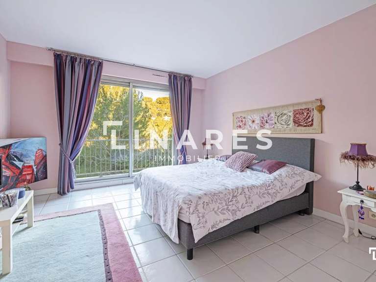 Appartement Marseille 8e - 2 chambres - 147m²