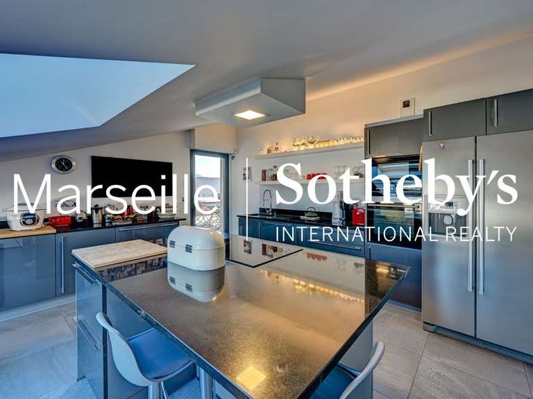 Apartment with Sea view Marseille 8e - 3 bedrooms - 202m²