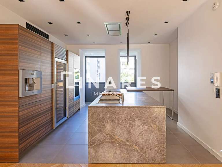 Appartement Marseille 8e - 2 chambres - 121m²