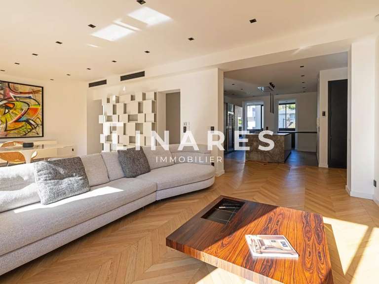 Appartement Marseille 8e - 2 chambres - 121m²