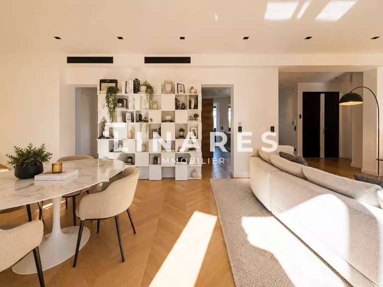 Appartement Marseille 8e - 3 chambres - 121m²