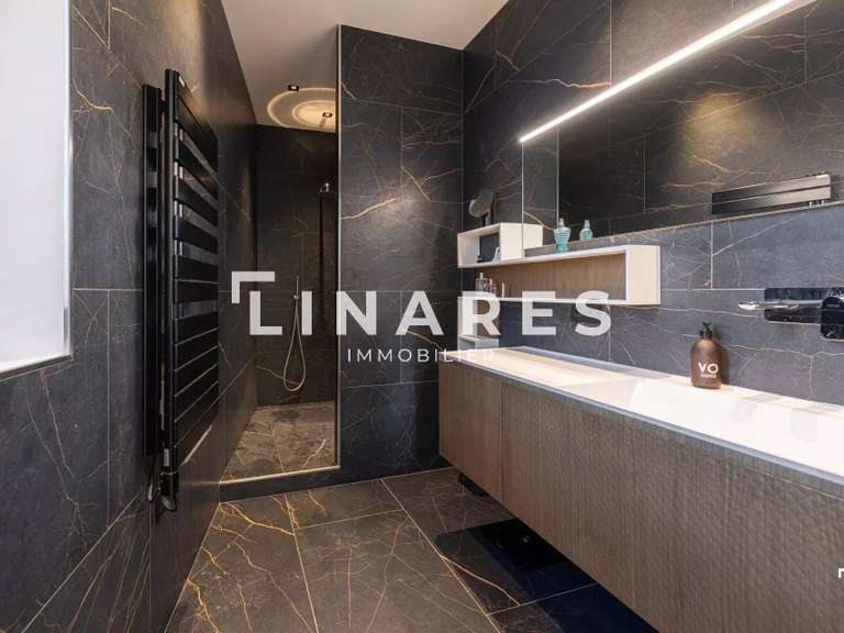Appartement Marseille 8e - 2 chambres - 121m²
