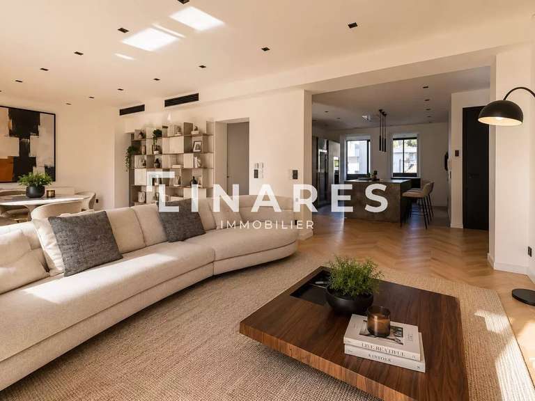 Appartement Marseille 8e - 3 chambres - 121m²