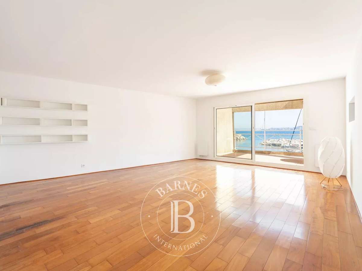 Appartement Marseille 8e