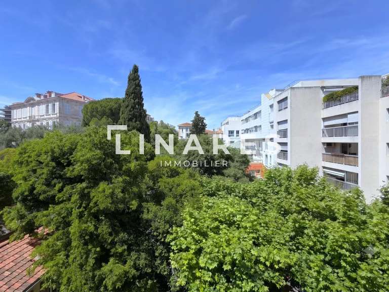 Appartement Marseille 8e - 3 chambres - 166m²