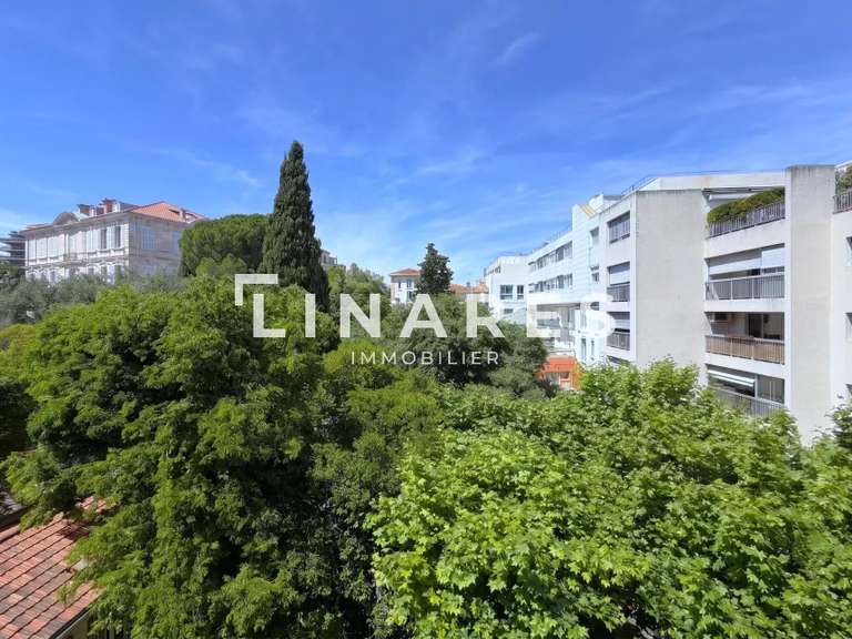 Appartement Marseille 8e - 3 chambres - 166m²