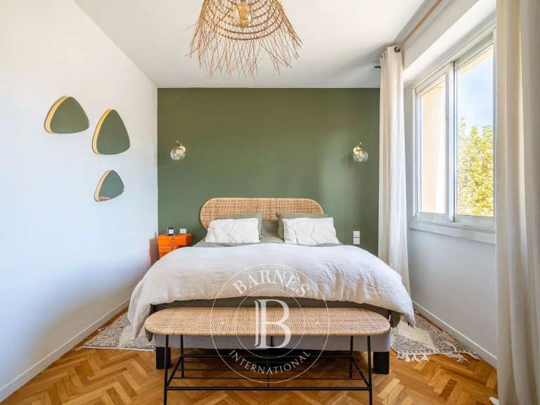 Appartement Marseille 8e - 2 chambres - 108m²