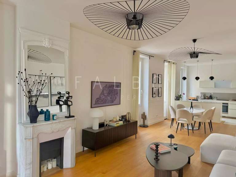 Appartement Marseille 8e - 3 chambres - 97m²