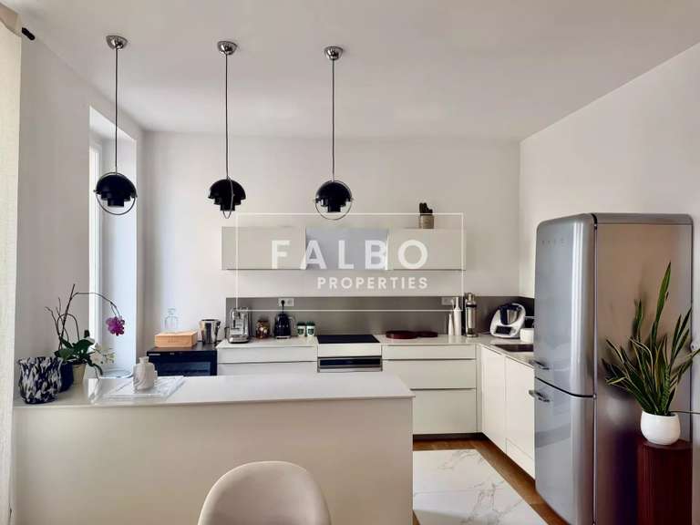 Appartement Marseille 8e - 3 chambres - 97m²