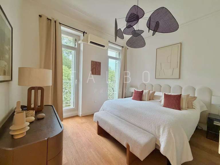 Appartement Marseille 8e - 3 chambres - 97m²