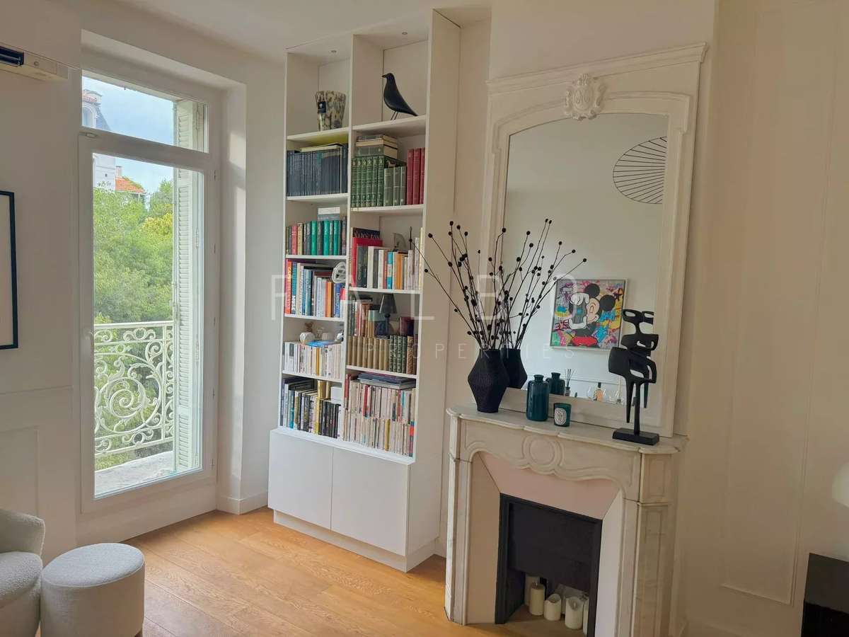 Appartement Marseille 8e