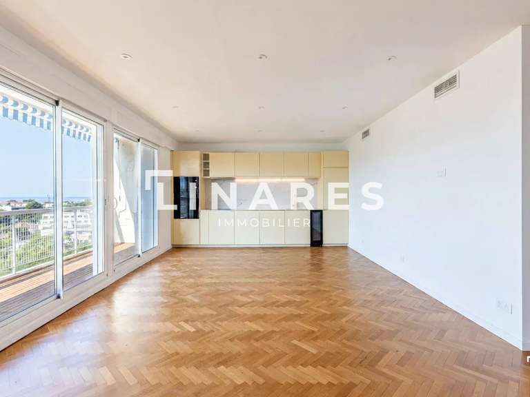 Appartement Marseille 8e - 2 chambres - 81m²