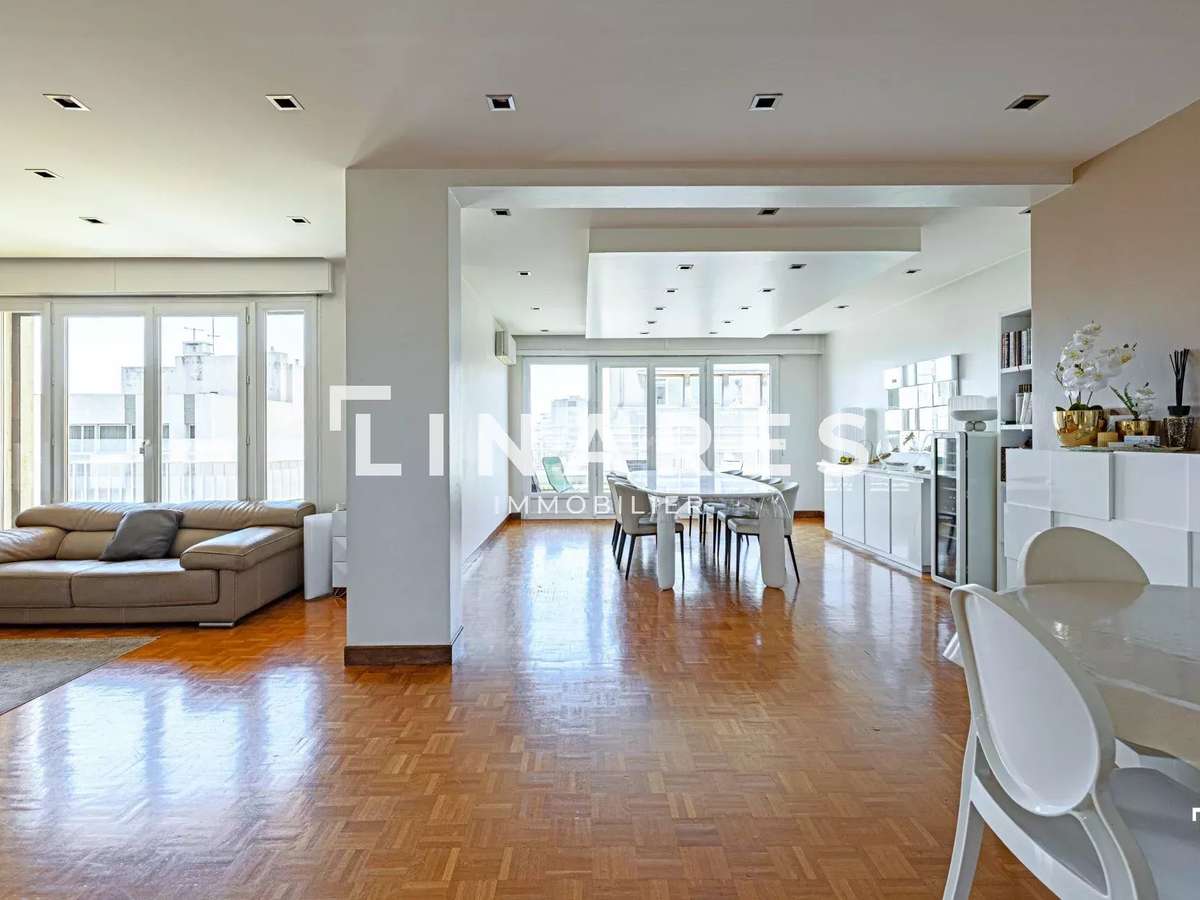 Appartement Marseille 8e