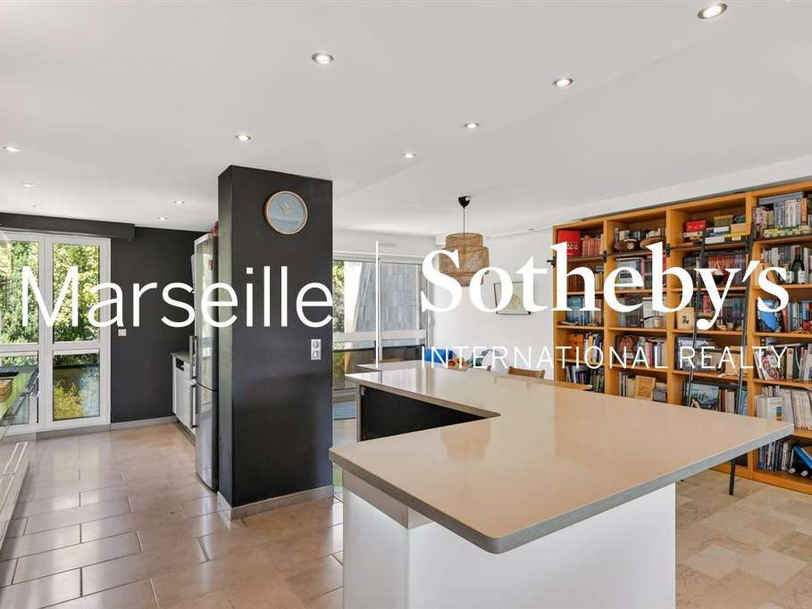 Appartement Marseille 8e