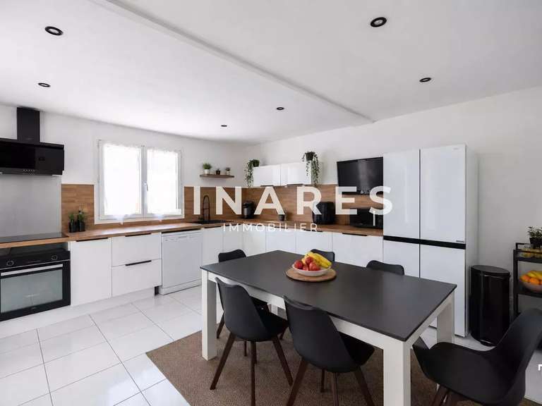 Appartement Marseille 8e - 3 chambres - 107m²