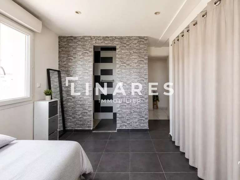 Appartement Marseille 8e - 3 chambres - 107m²