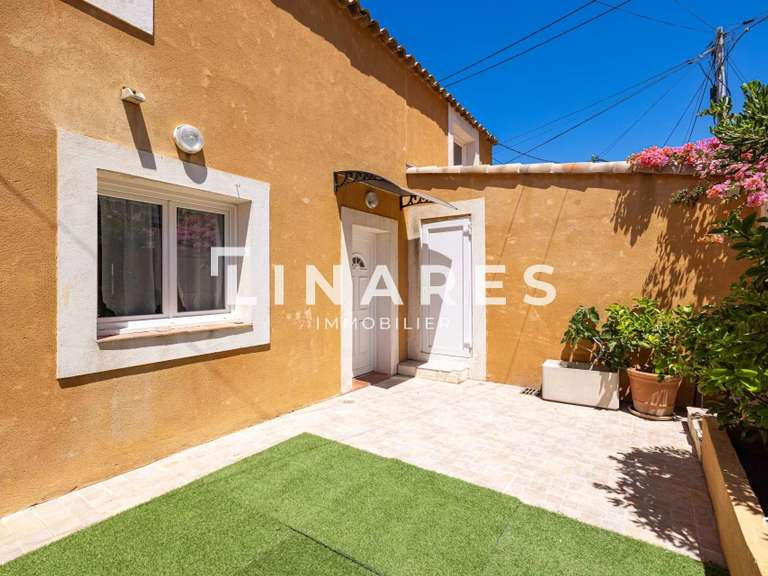 Appartement Marseille 8e - 3 chambres - 107m²