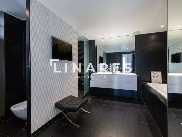 Appartement Marseille 8e - 3 chambres - 170m²