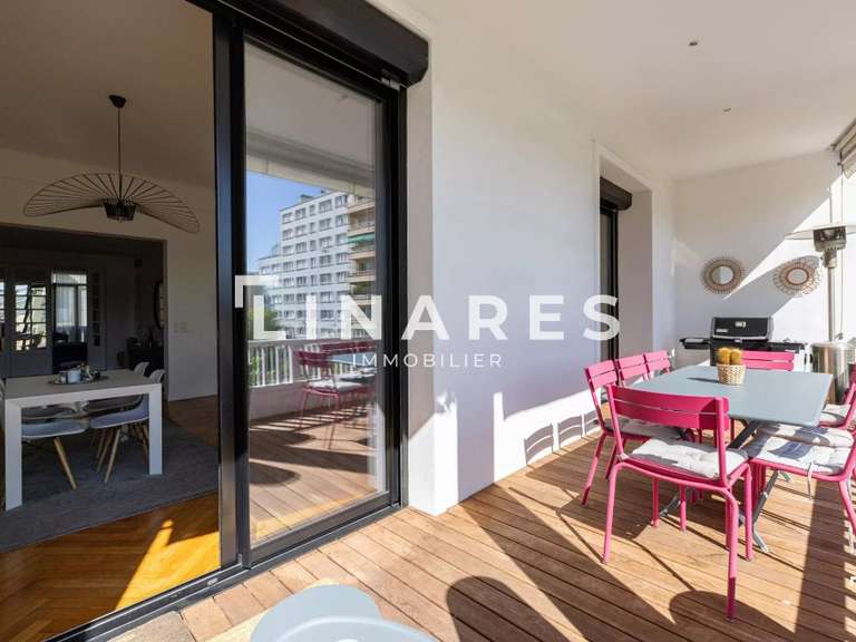 Appartement Marseille 8e - 3 chambres - 170m²