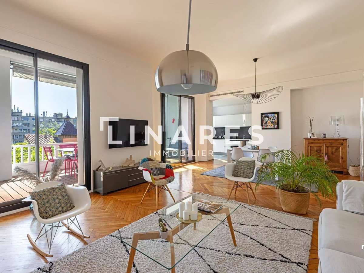 Appartement Marseille 8e
