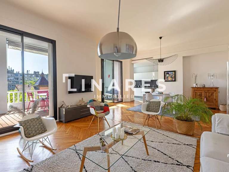Appartement Marseille 8e - 3 chambres - 170m²