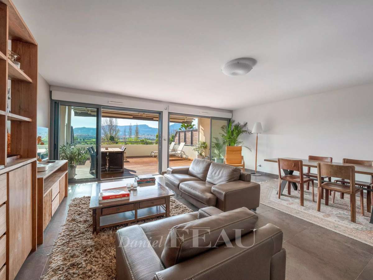 Appartement Marseille 8e