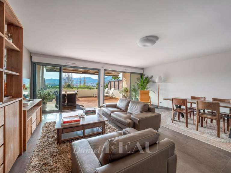 Appartement Marseille 8e - 4 chambres - 139m²