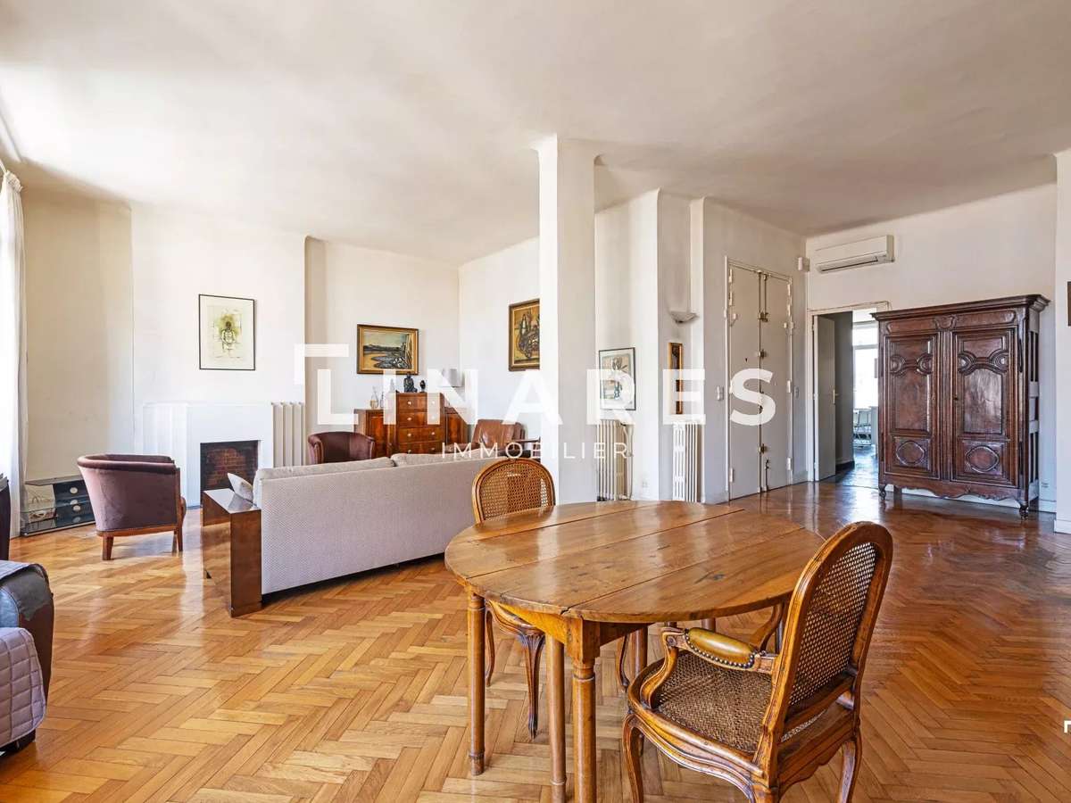 Appartement Marseille 8e