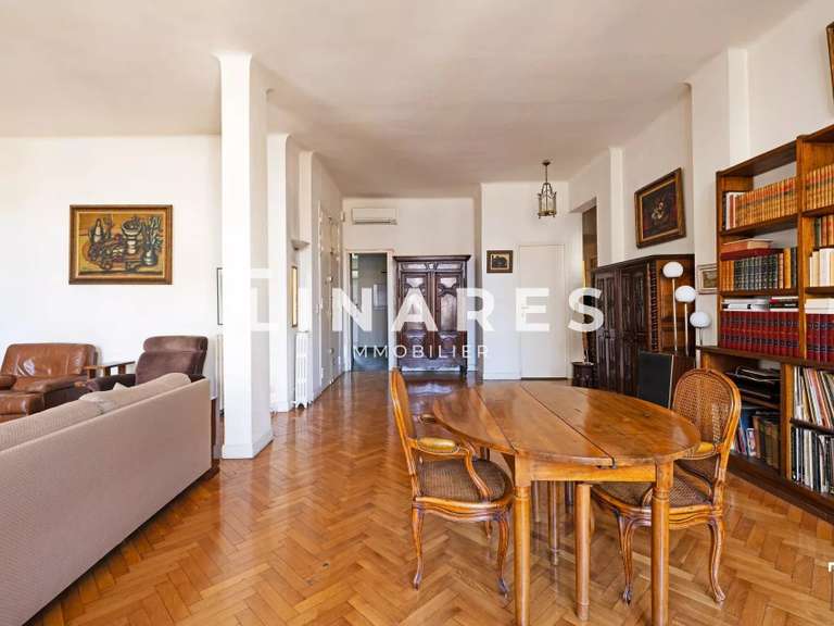 Appartement Marseille 8e - 5 chambres - 158m²