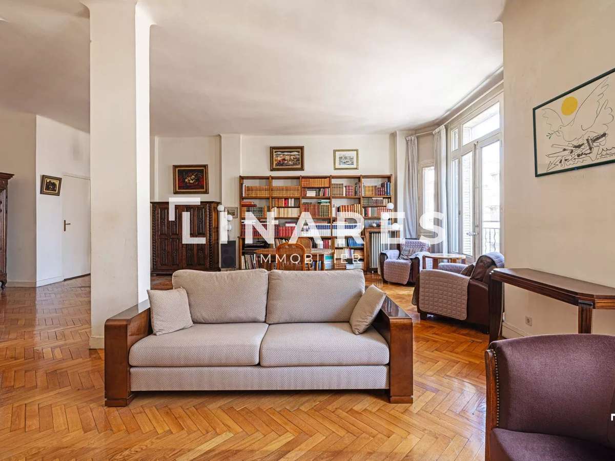 Appartement Marseille 8e