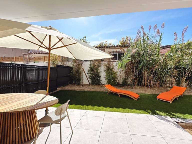 Appartement Marseille 8e - 2 chambres - 63m²
