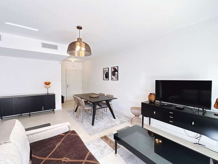 Appartement Marseille 8e - 2 chambres - 63m²