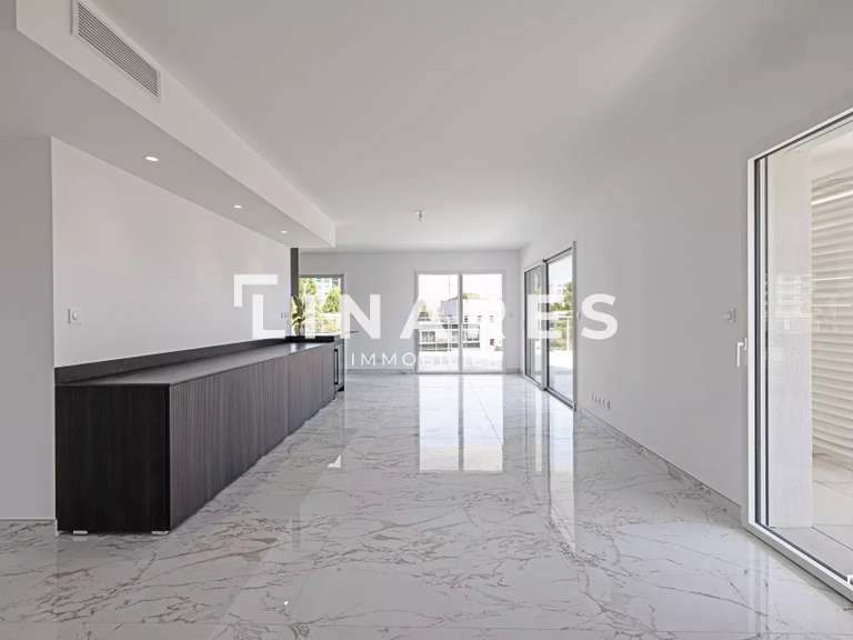 Apartment Marseille 8e - 3 bedrooms - 160m²