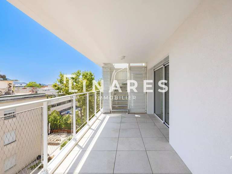 Apartment Marseille 8e - 3 bedrooms - 160m²