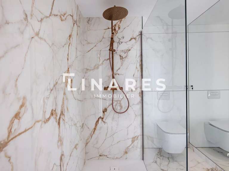 Apartment Marseille 8e - 3 bedrooms - 160m²