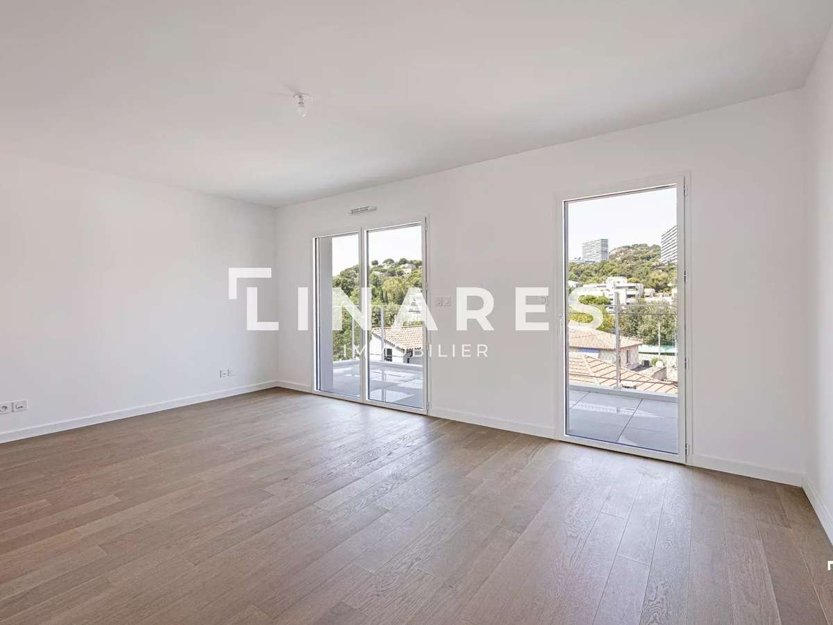 Apartment Marseille 8e