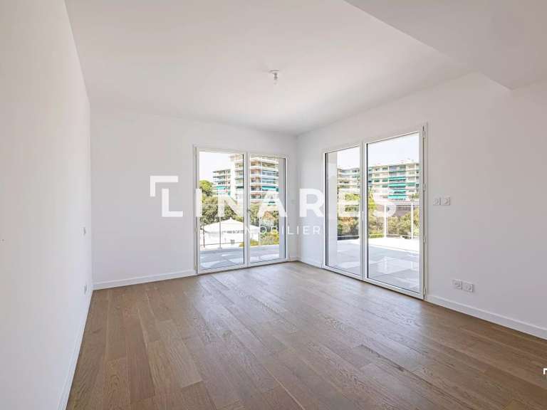Apartment Marseille 8e - 3 bedrooms - 160m²