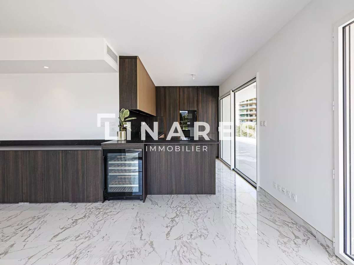 Apartment Marseille 8e