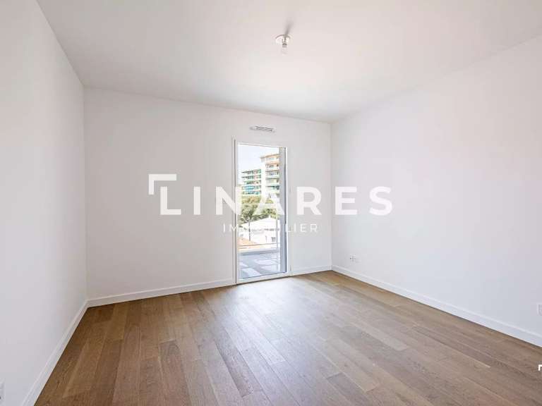 Apartment Marseille 8e - 3 bedrooms - 160m²