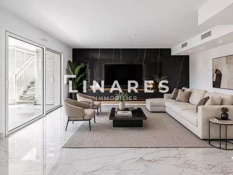 Appartement Marseille 8e - 3 chambres - 160m²